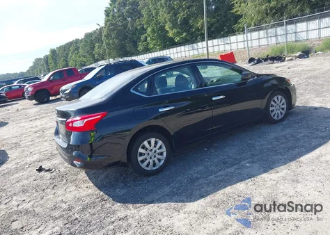2017 Nissan Sentra S z USA, uszkodzony, nr VIN 3N1AB7AP4HY328576
